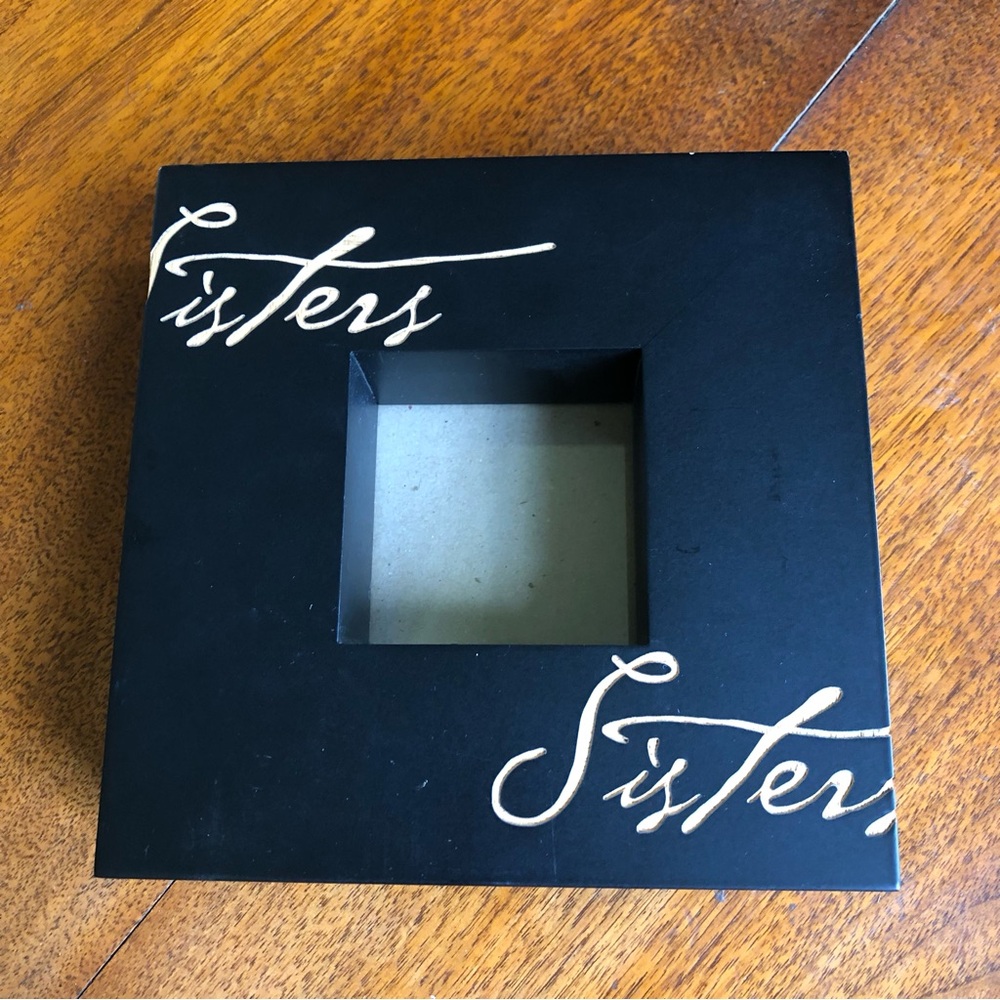 Wooden 'Sisters' Photo Frame